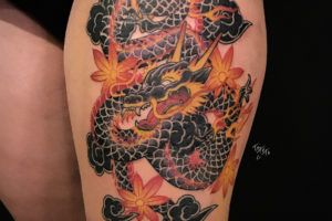 tatuto-dragon-bordeaux-tatoueur-japonais-flash