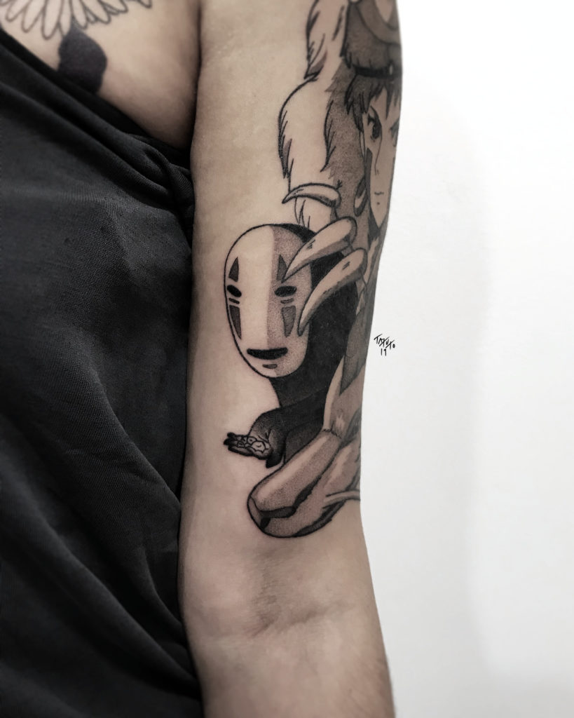 nico-tatuto-tatouage-tattoo-ghibli-mononoke-sans-visage-chihiro-bordeaux