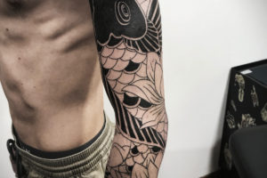 tatuto-tatoueur-bordeaux-japonais-tatouage-carpe-koi-s1