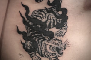 tatuto-tatoueur-bordeaux-tiger-tigre-tatouage-flash-tattoo-shop-studio