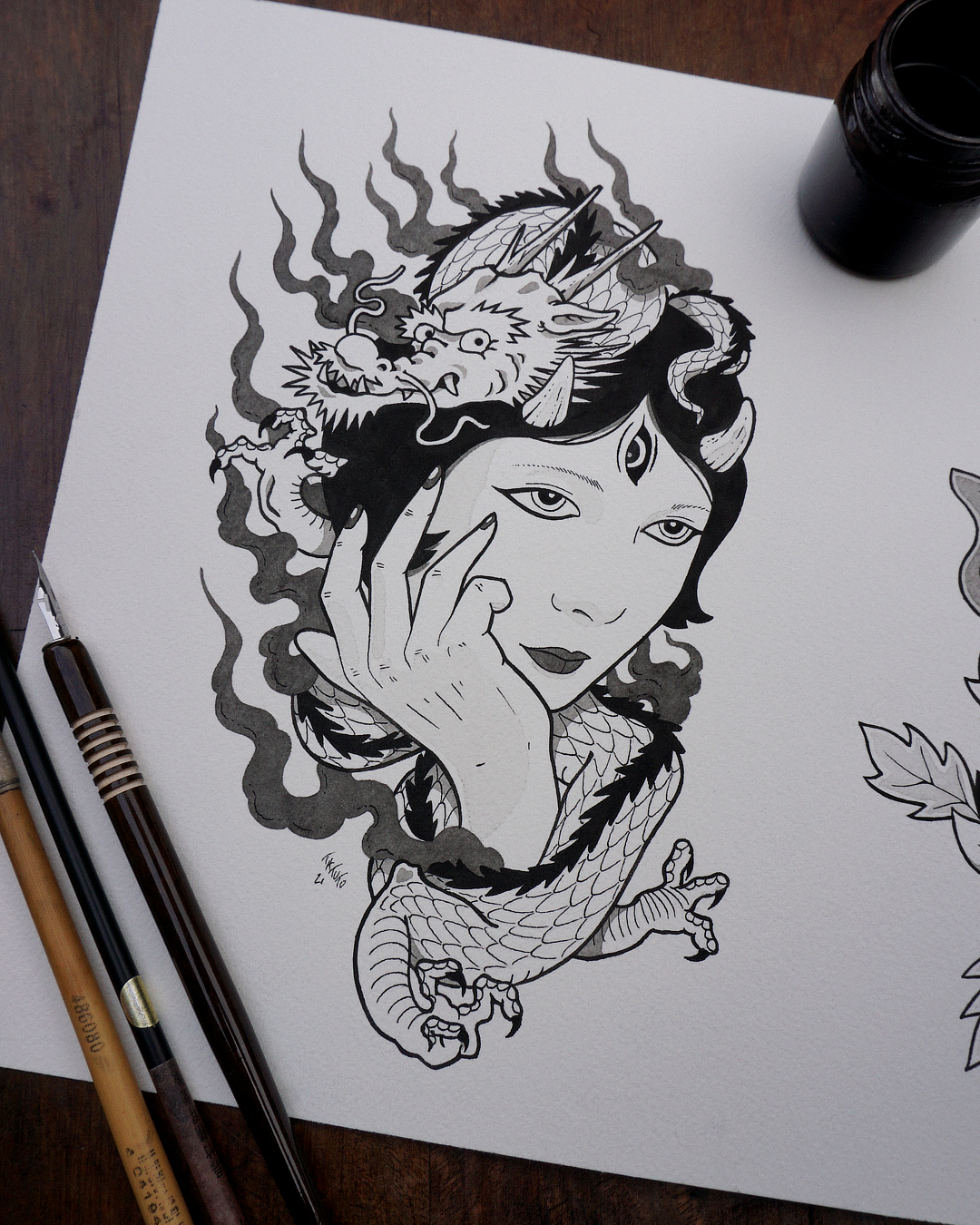 nico-tatuto-tattoo-flash-dragon-woman-portrait-femme-blackwork-brush-painting-ink-encre-bordeaux-tatoueur-bastide