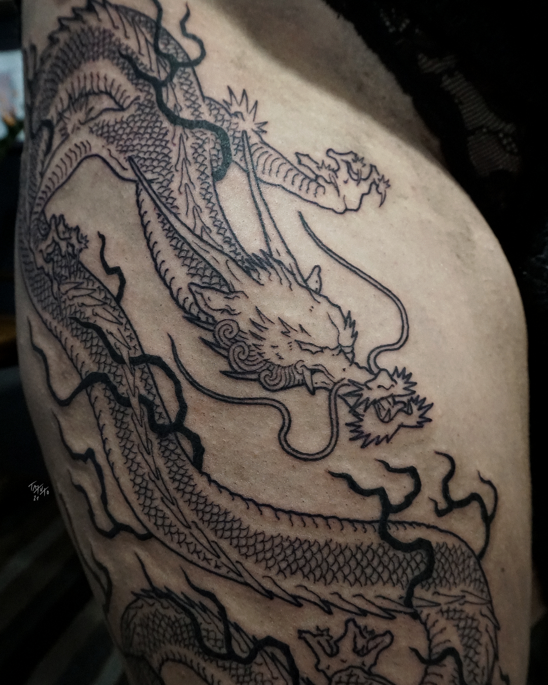 nico-tatuto-tatoueur-bordeaux-flash-tattoo-dragon-japonais-japanese-oriental-3