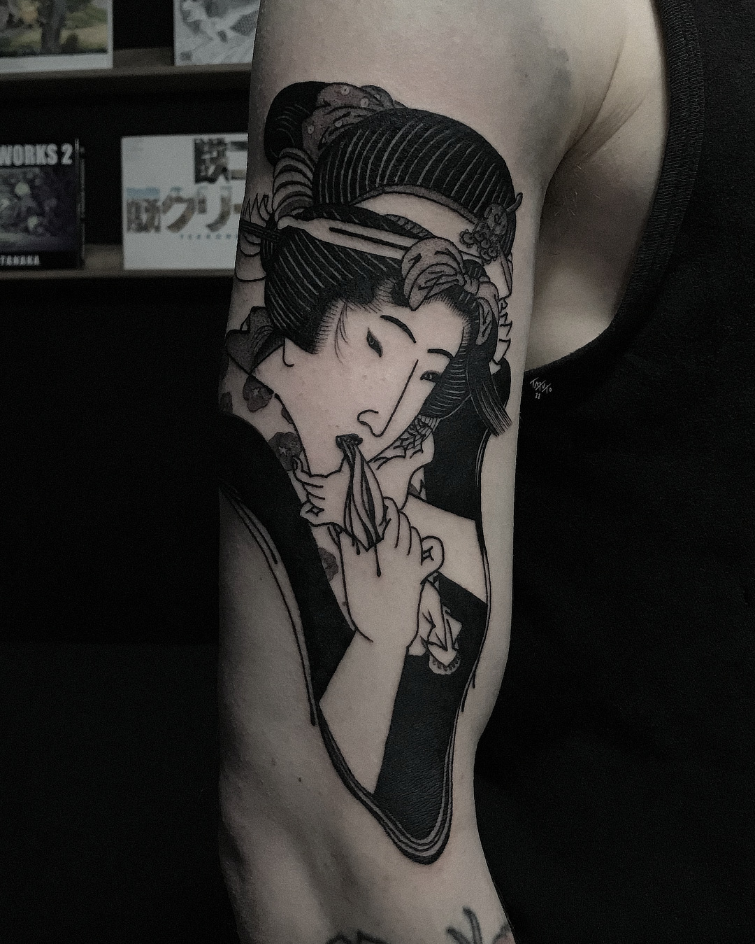 nico-tatuto-geisha-dark-japanese-surreal-art-tattoo-flash-tatoueur-bordeaux-tatouage-france-black-tattoo-blackwork-le-placard
