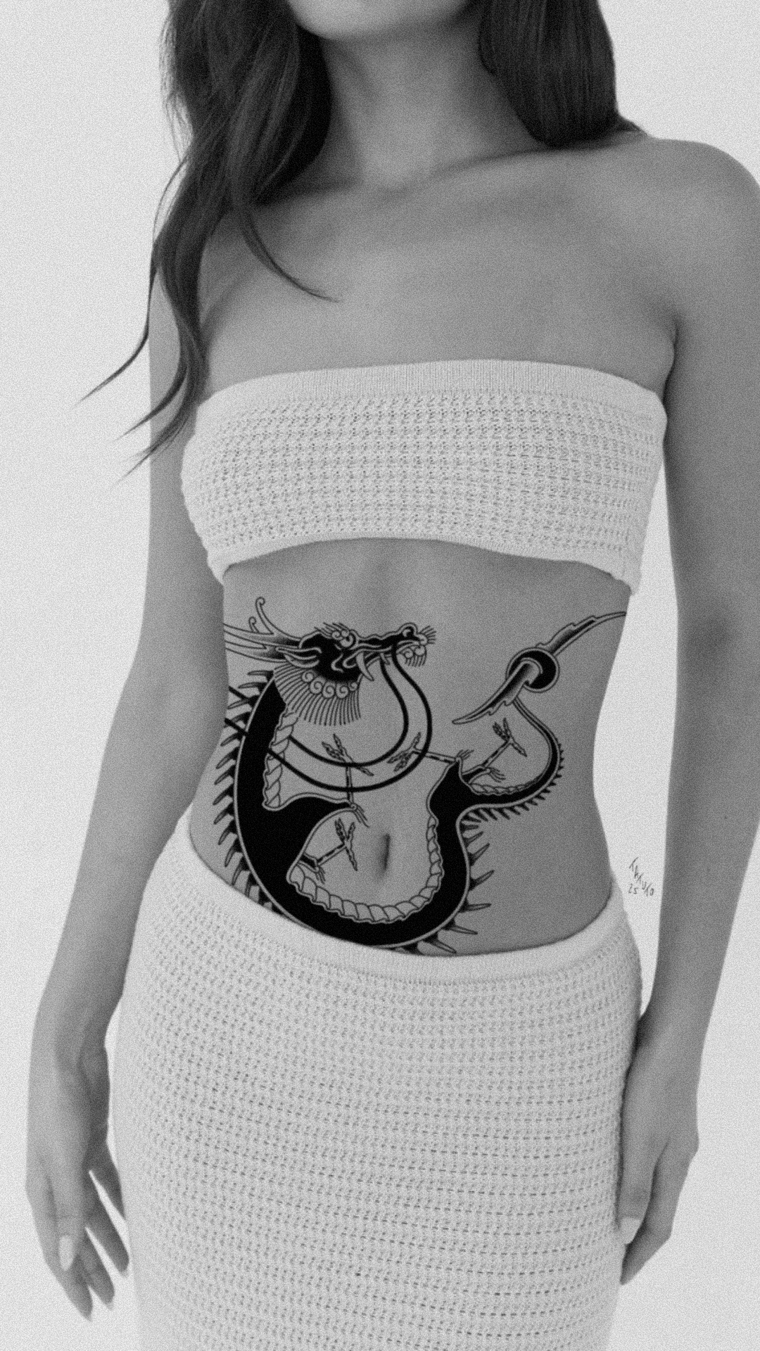 nico-tatuto-trillaud-tatoueur-talence-bordeaux-flash-tattoo-ventre-irezumi-dragon-chinois-japonais-2025