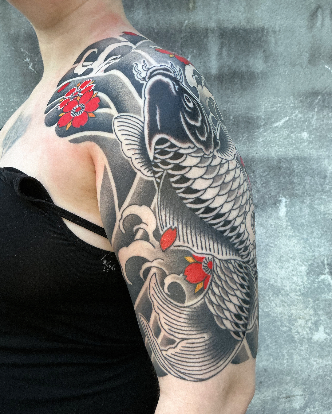 nico-tatuto-tatoueur-japonais-bordeaux-talence-tatouage-tattoo-carpe-koi-fleur-cerisier-trad-cherry-blossom-sakura-2025-2