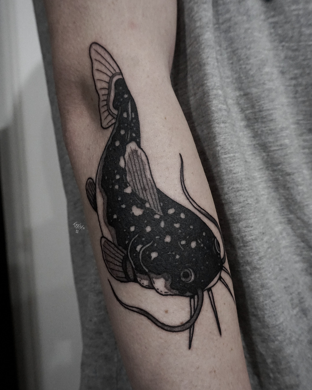 nico-tatuto-talence-poisson-chat-bordeaux-tattoo-tatouage-france-japonais-japanese-cover-recouvrement
